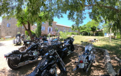 Rassemblement motos, voitures… la Clé des Champs, un lieu idéal !