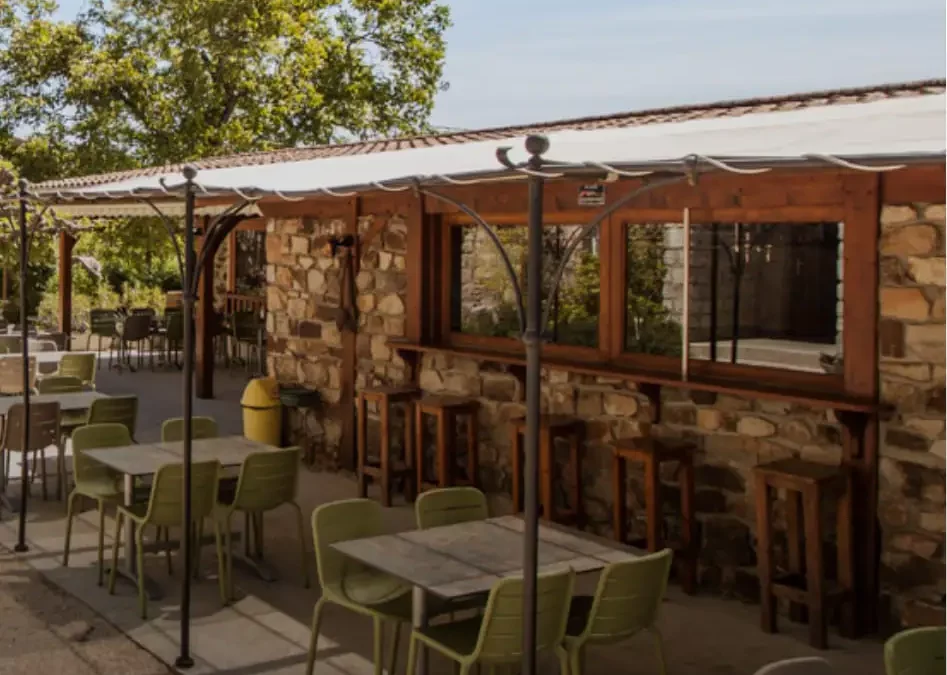 s-village-de-gite-ardeche-restaurant